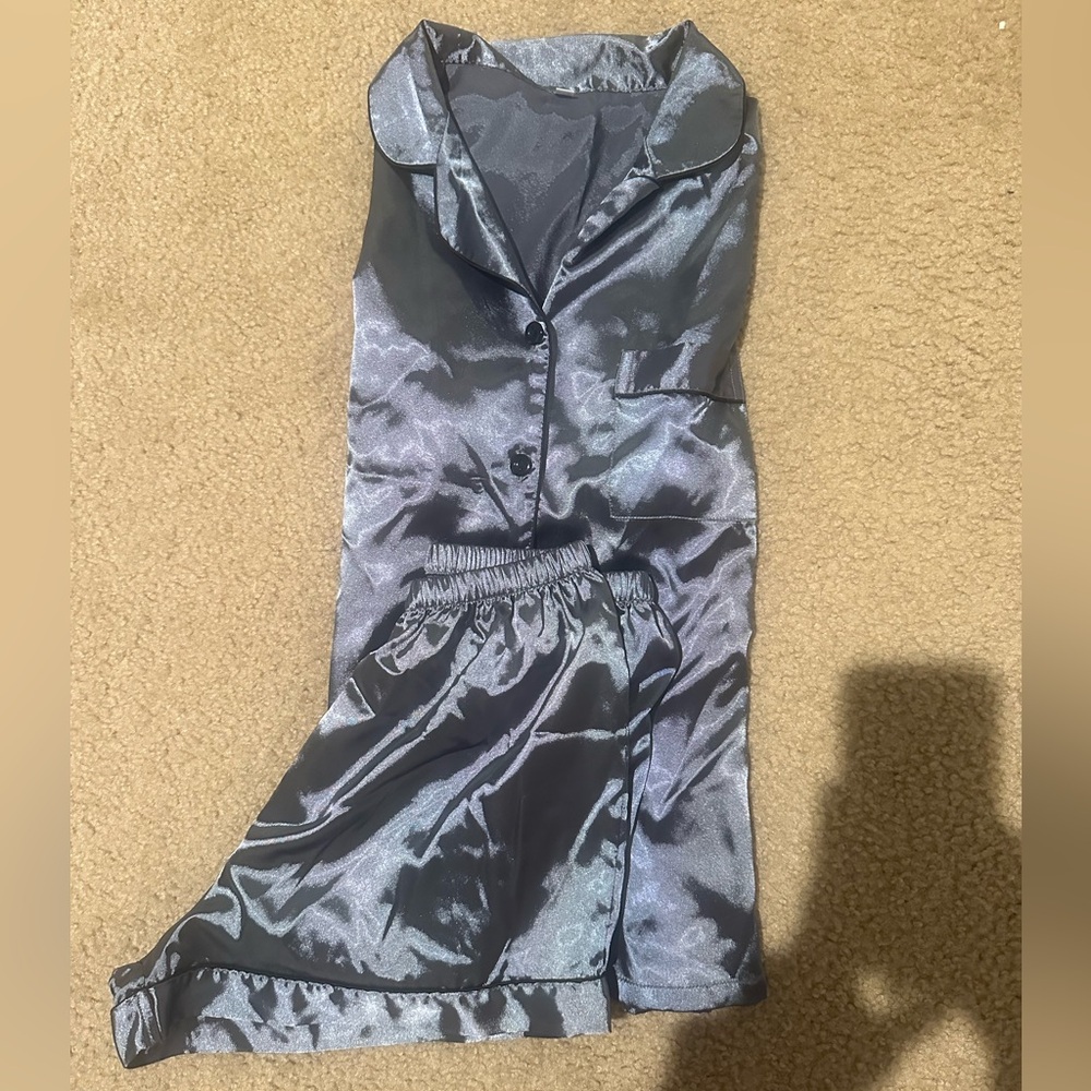 Silk pajamas set